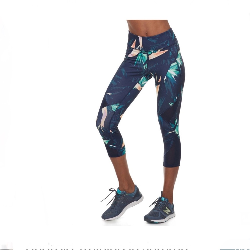 Tek Gear DryTek Women’s Capris Leggings Size L - Picture 3 of 13